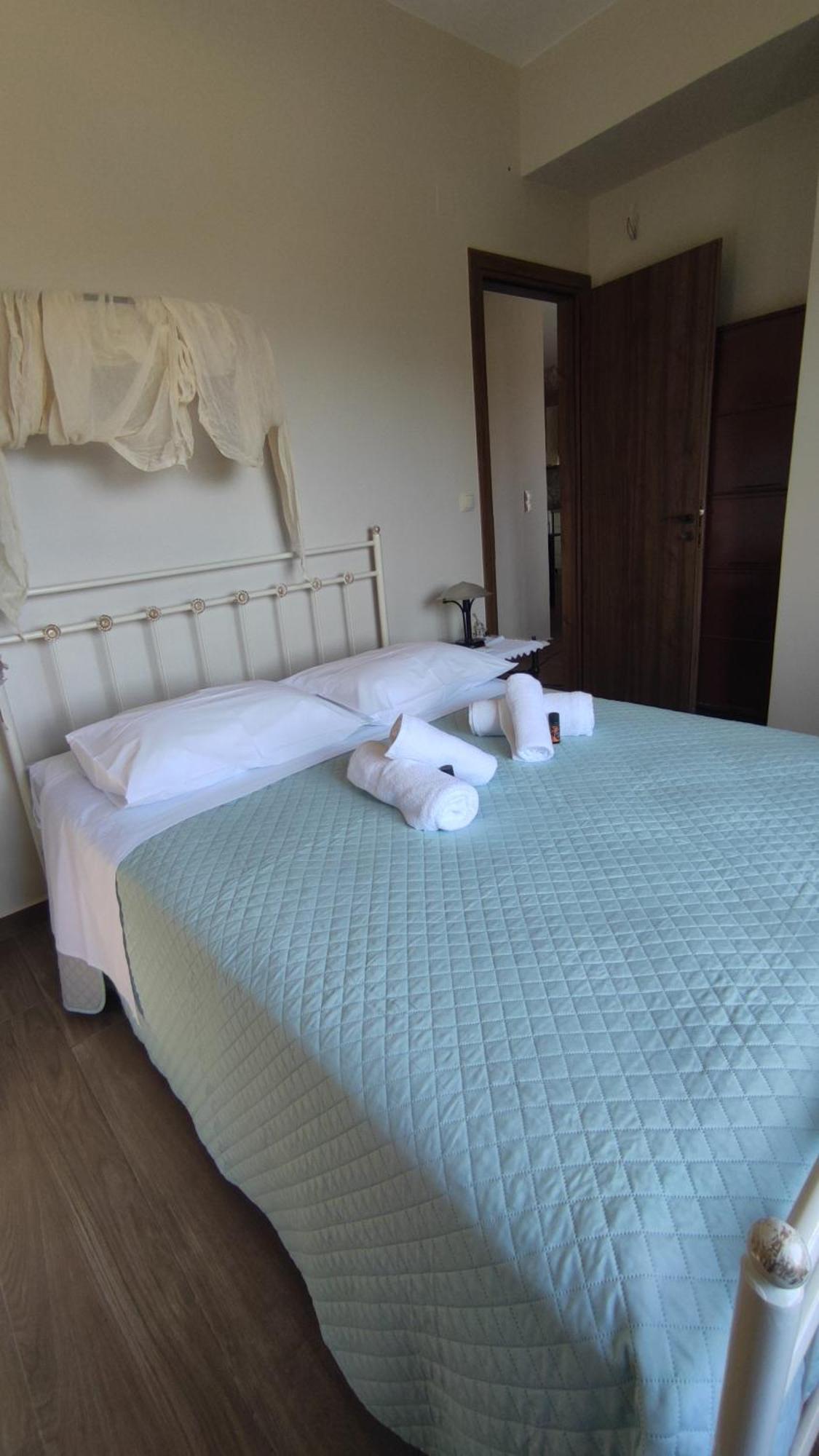 Fanouria'S Home Kallergiana Chambre photo